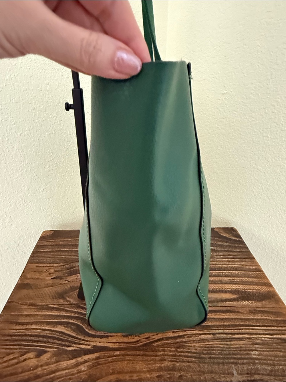 Coach Forest Green Pebbled Leather Tote with Leather Tag - Picture 8 of 13